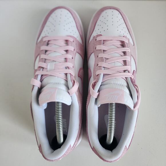 Nike Classic Dunk Low Corduroy Pink White Women's Shoes 10.5 / Men's 9 FN7167 - Picture 7 of 10